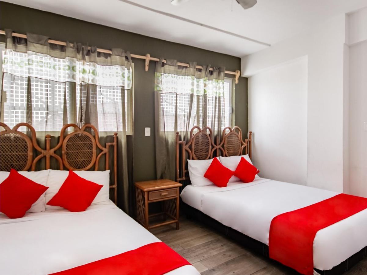 Hotel Halley León Esterno foto