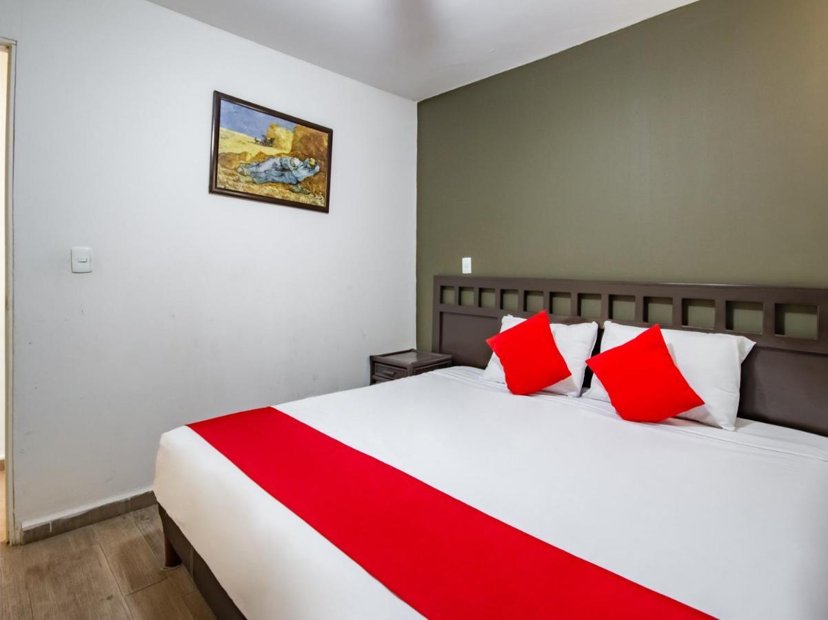 Hotel Halley León Esterno foto